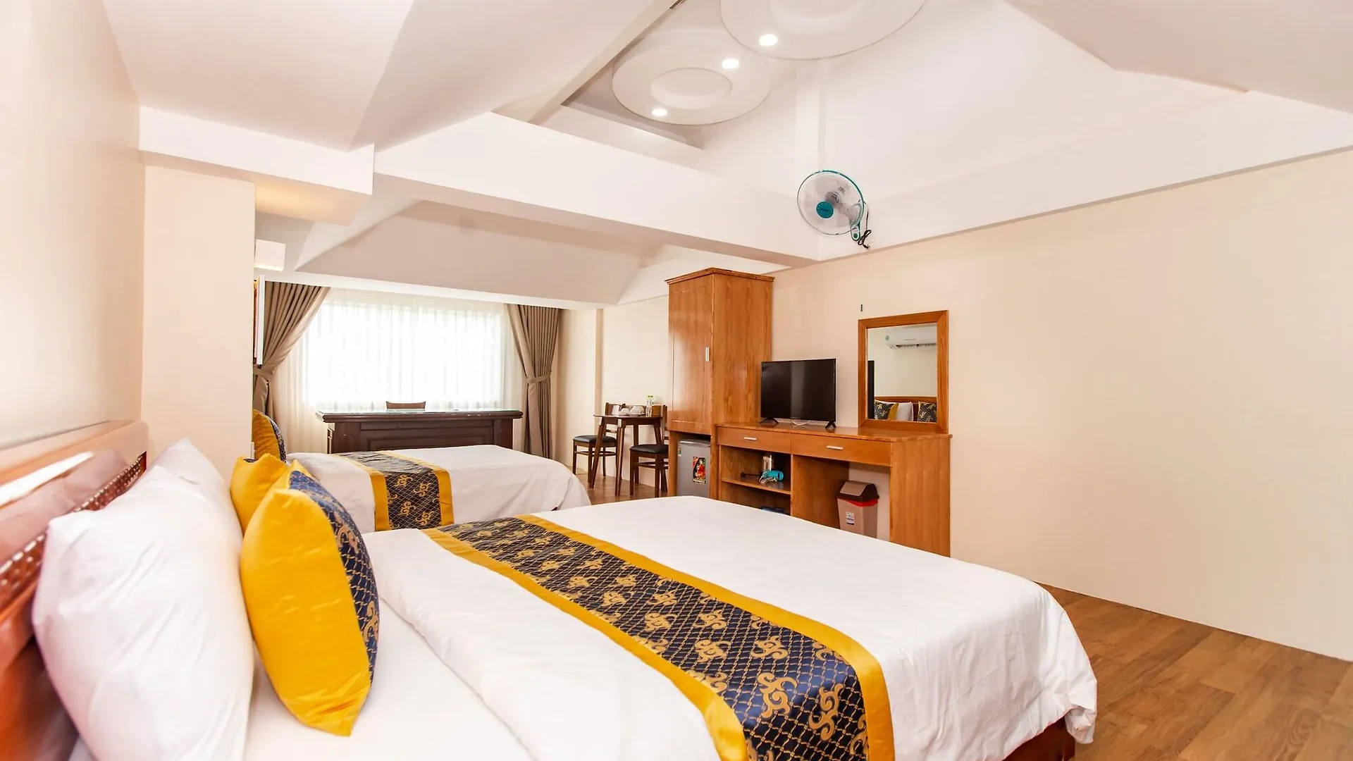 Hoa De Nhat Hotel- San Bay Tan Son Nhat Ho Chi Minh City 3*,  Vietnam