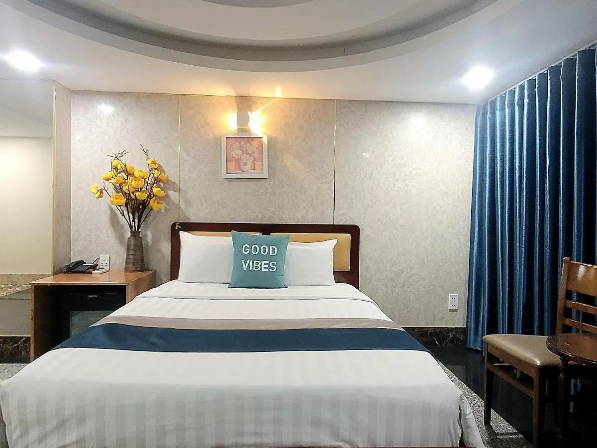 Hoa De Nhat Hotel- San Bay Tan Son Nhat Ho Chi Minh City 3*,  Vietnam