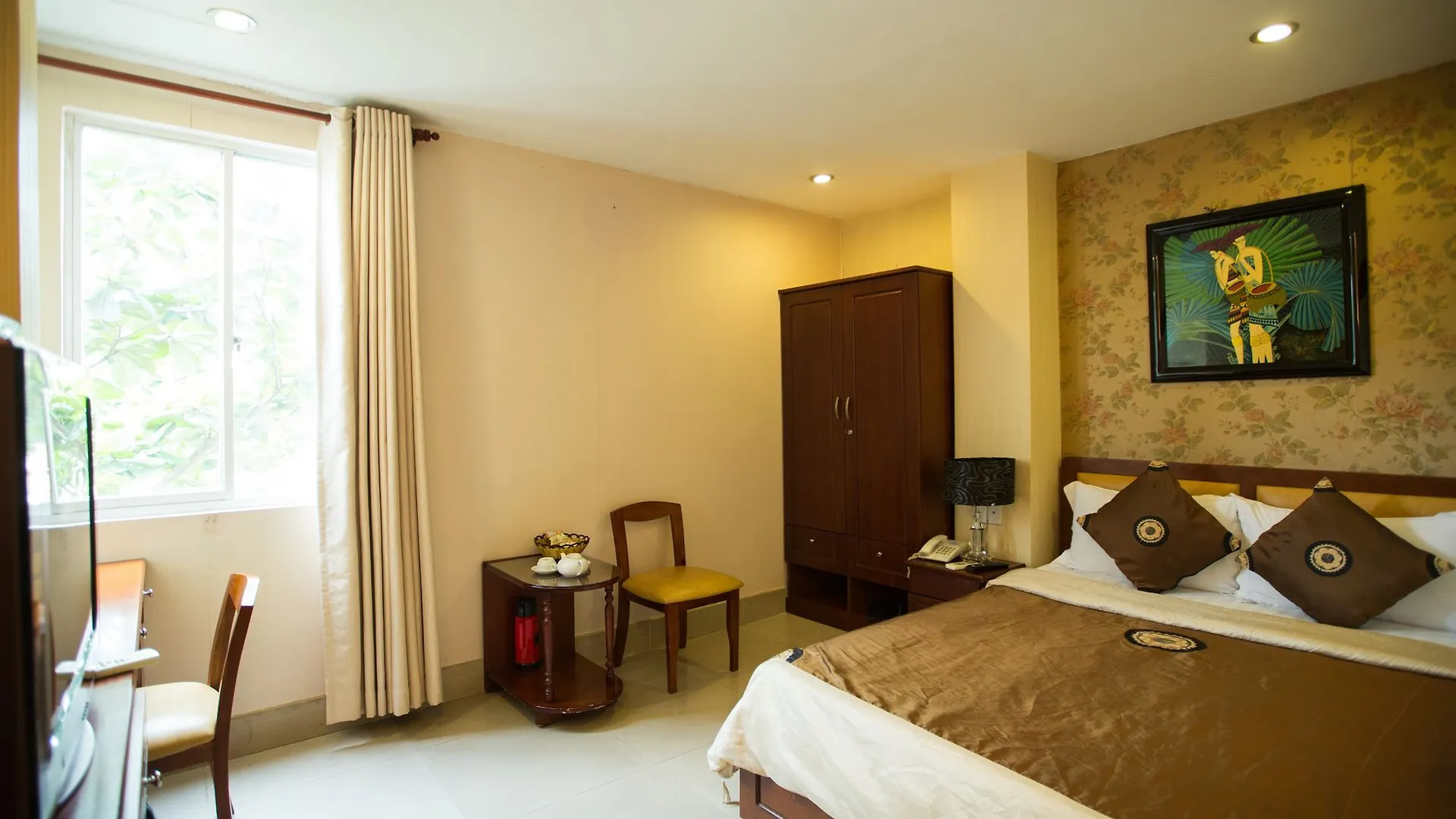 Hoa De Nhat Hotel- San Bay Tan Son Nhat Ho Chi Minh City Hotel